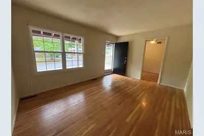 10719 Trask Drive, Dellwood, MO 63136 - Photo 4