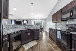 135 Falcons Crest Dr, Wright City, MO 63390 - Photo 14