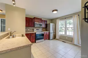 104 Sugar Bend Ct, Saint Charles, MO 63376 - Photo 8