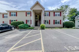 104 Sugar Bend Ct, Saint Charles, MO 63376 - Photo 2