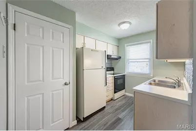 2661 Falcons Way #82, Saint Charles, MO 63303 - Photo 6