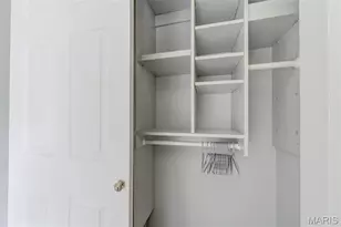 13503 Coliseum Dr, Chesterfield, MO 63017 - Photo 26