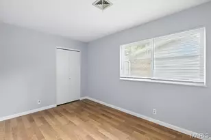 1018 Tempo Dr, Saint Louis, MO 63146 - Photo 22