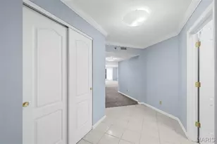 561 Sarah Ln, Creve Coeur, MO 63141 - Photo 8