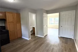 1630 Meyer Dr, Saint Charles, MO 63303 - Photo 2