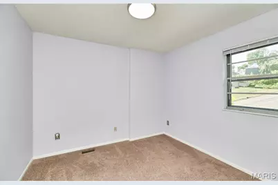 221 Braeshire Drive #A, Ballwin, MO 63021 - Photo 20