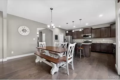 24 Hawthorne Court, O'Fallon, MO 63366 - Photo 18