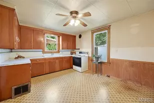 640 N 3rd St, Saint Genevieve, MO 63670 - Photo 14