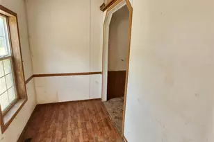 632 Houston Dr, Bismarck, MO 63624 - Photo 4