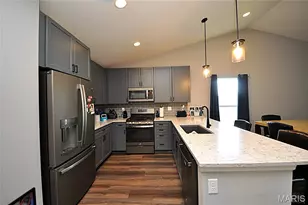 897 Black Bear Dr, House Springs, MO 63051 - Photo 6