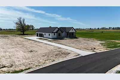 238 Autumn Hallow Ct, Old Monroe, MO 63369 - Photo 4