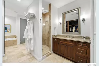 8025 Maryland Avenue #10E, Saint Louis, MO 63105 - Photo 30