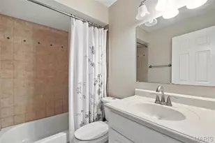 11263 Pineside Dr, Saint Louis, MO 63146 - Photo 10