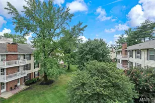 1511 Hampton Hall Dr, Chesterfield, MO 63017 - Photo 10