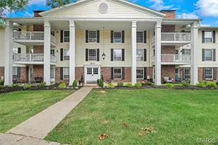 1511 Hampton Hall Dr, Chesterfield, MO 63017 - Photo 1