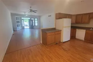 7617 Ivory Ave, Saint Louis, MO 63111 - Photo 4