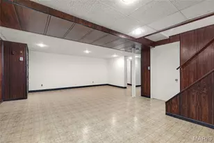 470 Hundley Dr, Florissant, MO 63031 - Photo 16