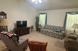 107 Carrington Blvd, Troy, MO 63379 - Photo 8
