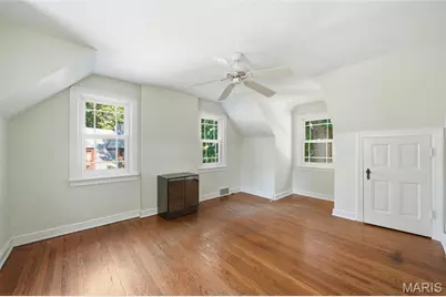 1077 N Jackson Avenue, University City, MO 63130 - Photo 24