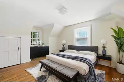 1077 N Jackson Avenue, University City, MO 63130 - Photo 26