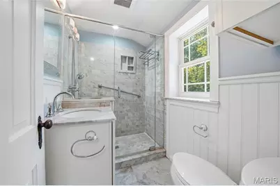 1077 N Jackson Avenue, University City, MO 63130 - Photo 30