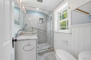 1077 N Jackson Ave, University City, MO 63130 - Photo 30