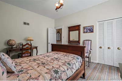 26 Huntleigh Woods, Huntleigh, MO 63131 - Photo 36