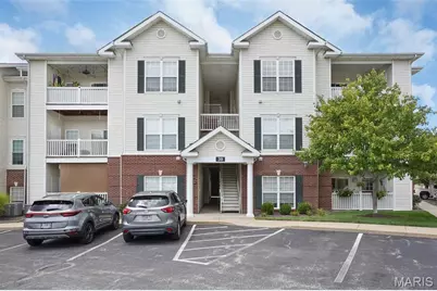 39 Kassebaum Lane #305, Saint Louis, MO 63129 - Photo 6