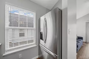 1231 Saravalle Dr, Saint Peters, MO 63376 - Photo 10