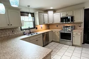 20172 London Ln, Waynesville, MO 65583 - Photo 6