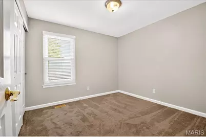 14 Walnut Hill Court, Saint Charles, MO 63304 - Photo 32