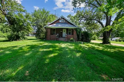 1625 Charbonier Road, Florissant, MO 63031 - Photo 2