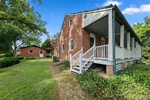 205 E 8th St, Hermann, MO 65041 - Photo 2