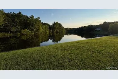 5665 Forest Drive, Hillsboro, MO 63050 - Photo 2