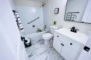 514 Coeur De Royale Dr, Creve Coeur, MO 63141 - Photo 40