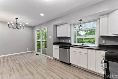 1480 Burning Tree Drive, Florissant, MO 63033 - Photo 8