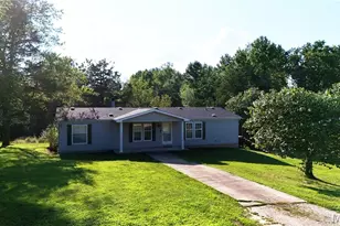 9513 Southwood Dr, Bonne Terre, MO 63628 - Photo 2