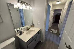 1620 Summergate Pkwy, Saint Charles, MO 63303 - Photo 14