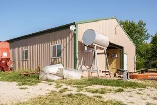 1483 Cedar Ridge Dr, Hermann, MO 65041 - Photo 18