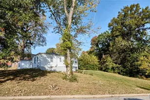 509 Royal Ave, Ferguson, MO 63135 - Photo 12