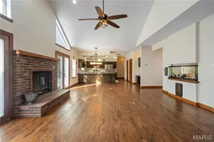 179 Apache Dr, Pacific, MO 63069 - Photo 14