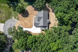 229 Victor Ct, Ballwin, MO 63021 - Photo 46