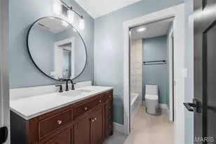 229 Victor Ct, Ballwin, MO 63021 - Photo 40