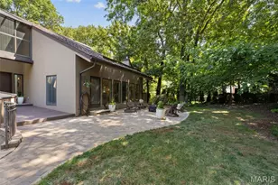 340 S Ballas Rd, Kirkwood, MO 63122 - Photo 40