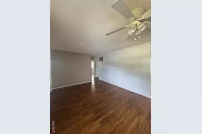 22 N New Madrid, Fenton, MO 63736 - Photo 4