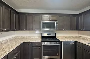 22 N New Madrid, Fenton, MO 63736 - Photo 10