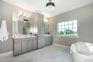 1 Tbb Nantucket II @ Cedars Valley, Saint Albans, MO 63073 - Photo 12