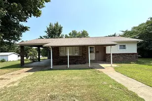 705 Bonnie St, Potosi, MO 63664 - Photo 4