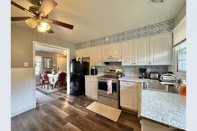 130 Ruth Drive, Florissant, MO 63031 - Photo 4