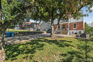 7114 Drury Ln, Saint Louis, MO 63143 - Photo 30